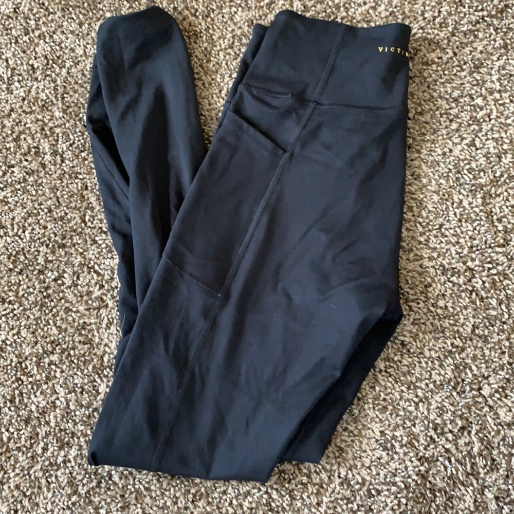 Victoria’s Secret leggings